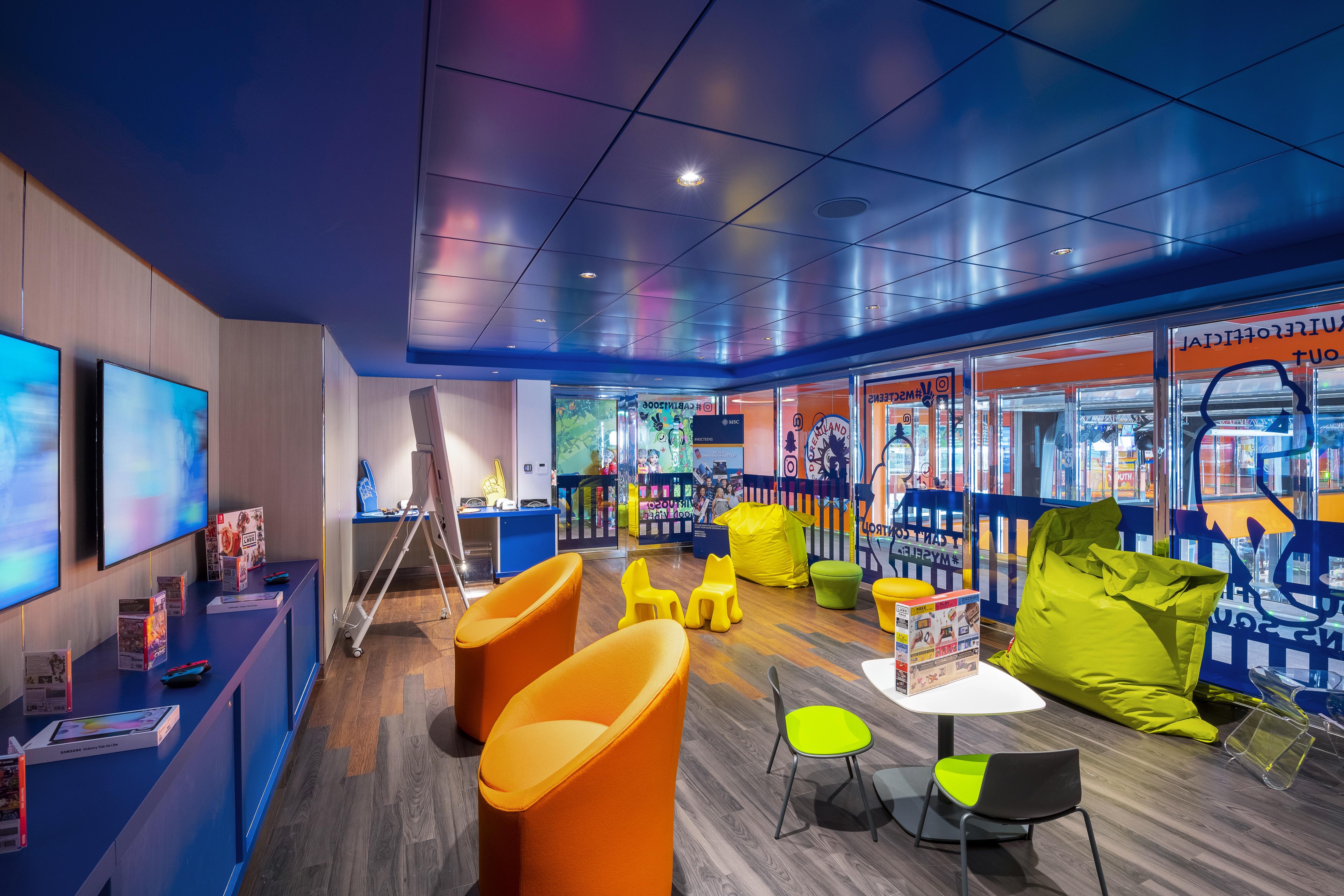 MSC Virtuosa - Teen Club 15-17